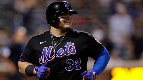 Mauricio shines in MLB debut, Senga strikes out 12 as Mets cool off 1st-place Mariners 2-1